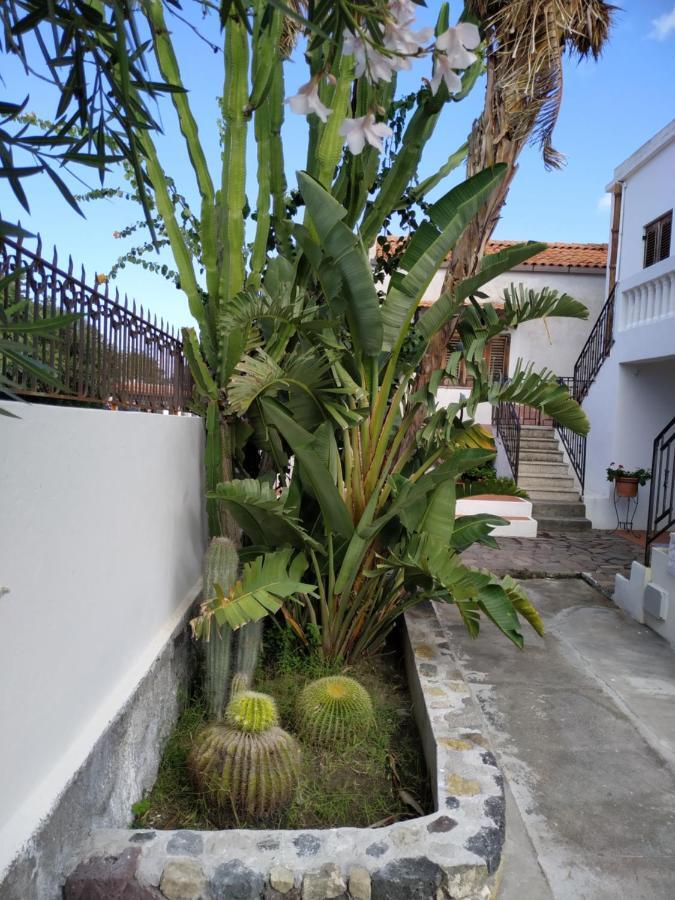 La Casa Al Mare Vulcano Vulcano  Εξωτερικό φωτογραφία